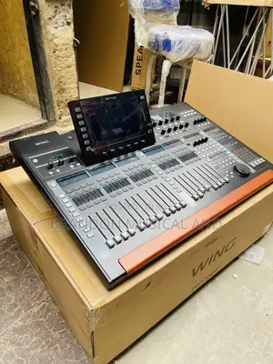 48 Channels Wing Digital Mixer