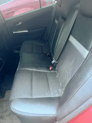 Toyota Camry SE 4dr Sedan (2.5L 4cyl 6A) 2013 Red