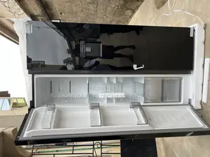 Spacious Hisense Ref‐5p558nmsg 529l W/ Water Dispenser