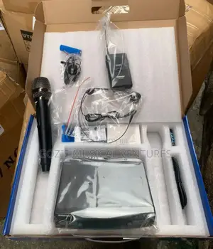 3 1 Sure Ut 883 Wireless Microphone Neck Overhead and Handl