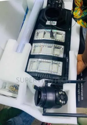 450w Solar Street Light + 360 Camera CCTV