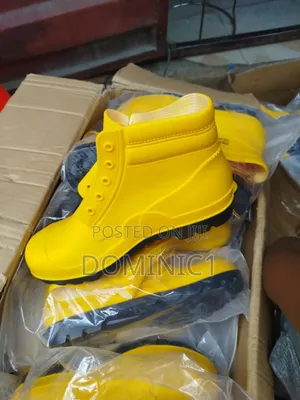 Rubber Safety Rain Boot Short