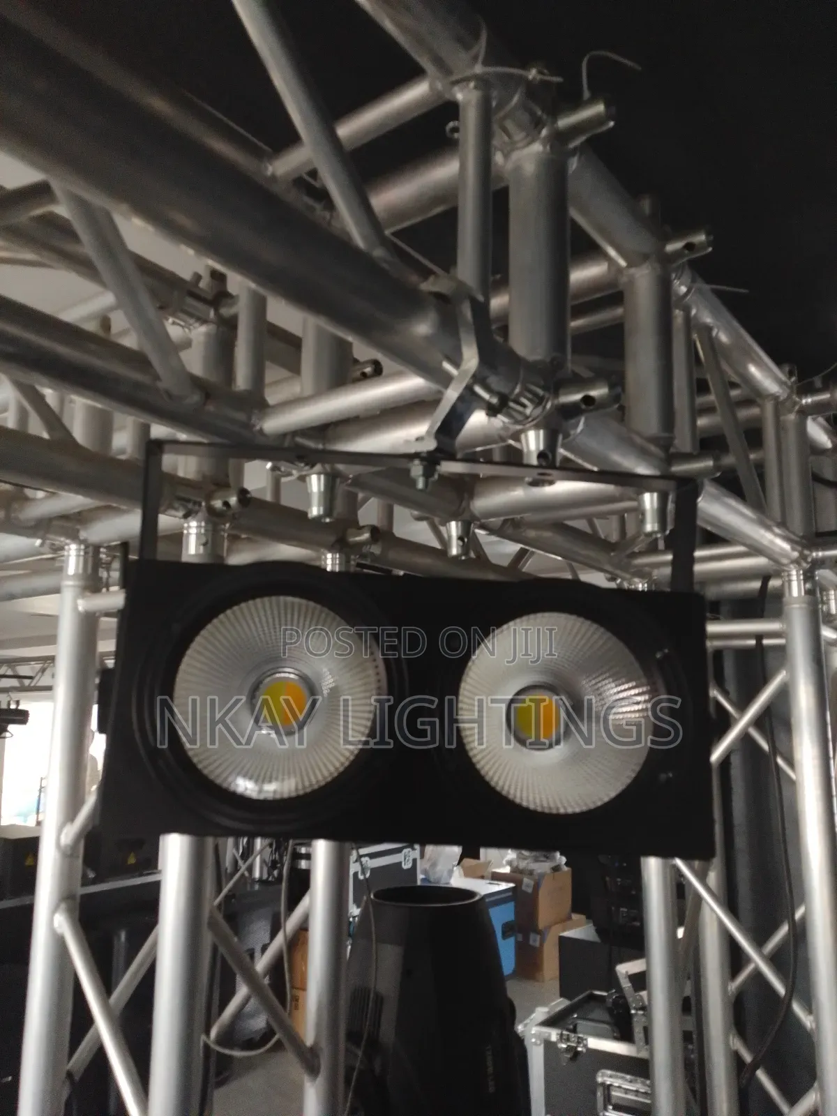 2 Eyes 200w Cob Light