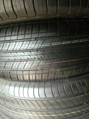 255 45 R20 Dunlop and Pirelli Non China