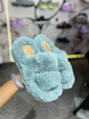 Unique Fur Slides