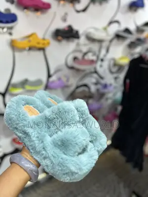 Unique Fur Slides