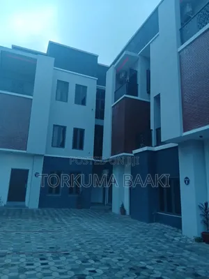 4bdrm Townhouse/Terrace in Jahi for sale