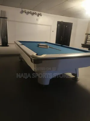 Rated White Marble Table