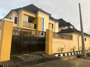 4bdrm Duplex in Broad Gate Estate, Ibadan for sale