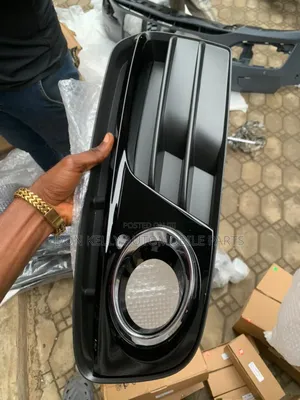 Audi Q5 Bumper Basket