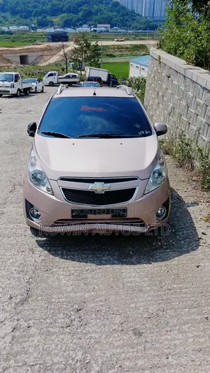 Chevrolet Spark 2012 Ivory
