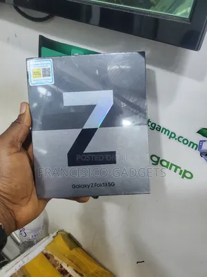 New Samsung Galaxy Z Fold3 5G 256 GB Black
