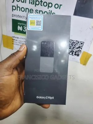New Samsung Galaxy Z Flip 5 256 GB Orange