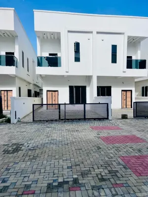 4bdrm Duplex in Orchid Road, Lekki Phase 2 for sale