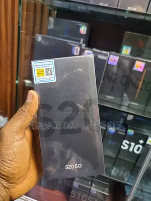 New Samsung Galaxy S20 128 GB Bronze