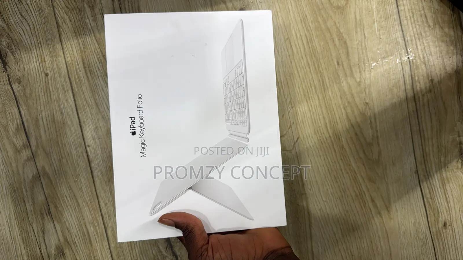 iPad 11th Gen Magic Keyboard