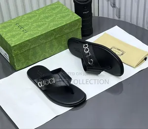 Gucci High Quality Leather Slippers