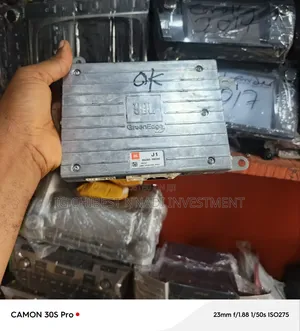 Toyota Camry Amplifier for 2012 - 2015 Foreign Used. Tested
