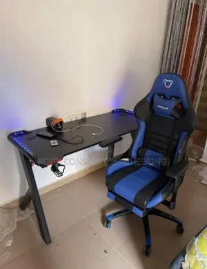 High Quality Electric Light Gaming Table and Chair