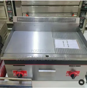 Industrial Gas Rough and Smooth Griddle .