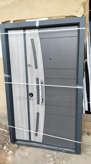 D Curve Luxury Door