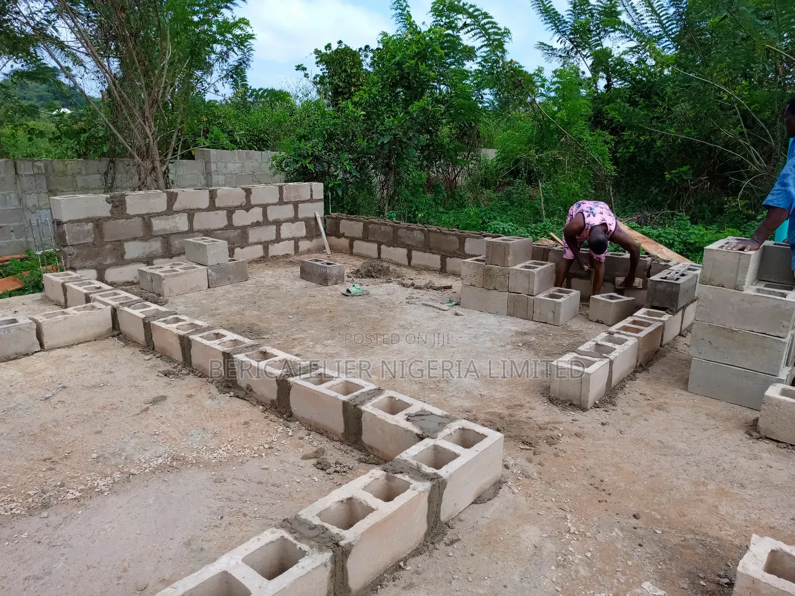 Architect / Site Engineer