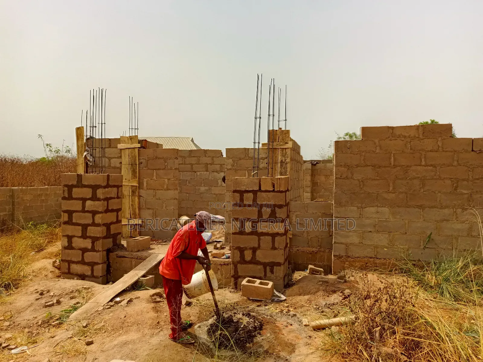 Architect / Site Engineer