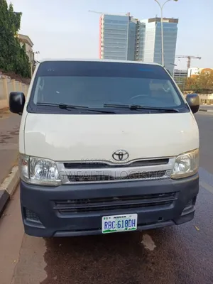 Toyota Hiace Bus for Hire