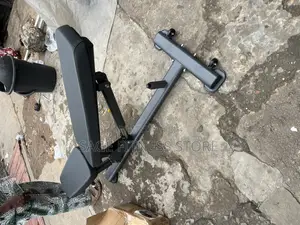Commercial Sit Up Bench