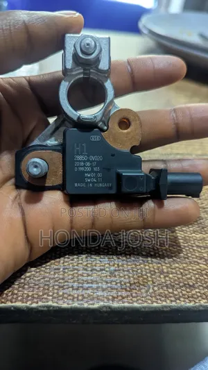 Battery Sensor 2013-2018 Toyota Highlander