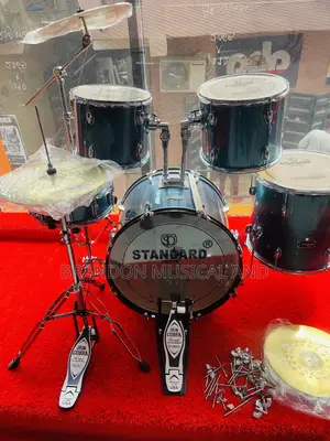 Standard Drum Set