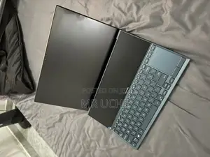 Laptop Asus ZenBook UX430UA 16GB Intel Core i5 SSD 1T
