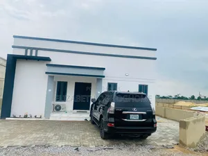 3bdrm Bungalow in Epe for sale