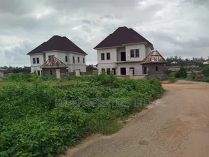 4bdrm Duplex in Galadimawa for sale