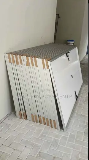 650watts 144cells Original Canadian Half-Cut Mono Solarpanel