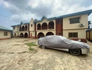 5bdrm Block of Flats in Off Oshimili South , for sale