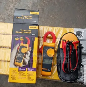 Fluke 323 True RMS Arms Clamp Meter