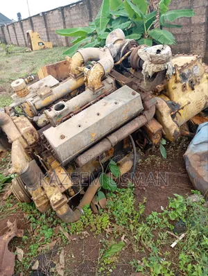 Caterpillar V8 Engine