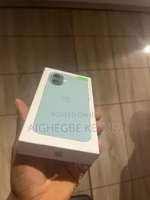 New Apple iPhone 16 Plus 128 GB Green