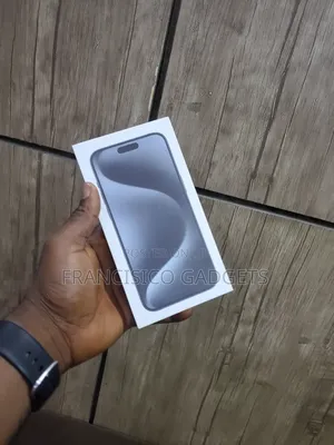 New Apple iPhone 15 Pro Max 256 GB Blue