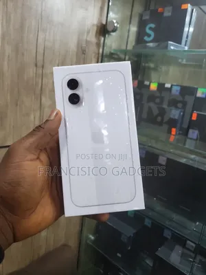 New Apple iPhone 16 Plus 256 GB White
