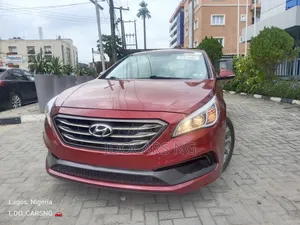 Hyundai Sonata Sport Sedan FWD (2.4L 4cyl 6A) 2016 Red