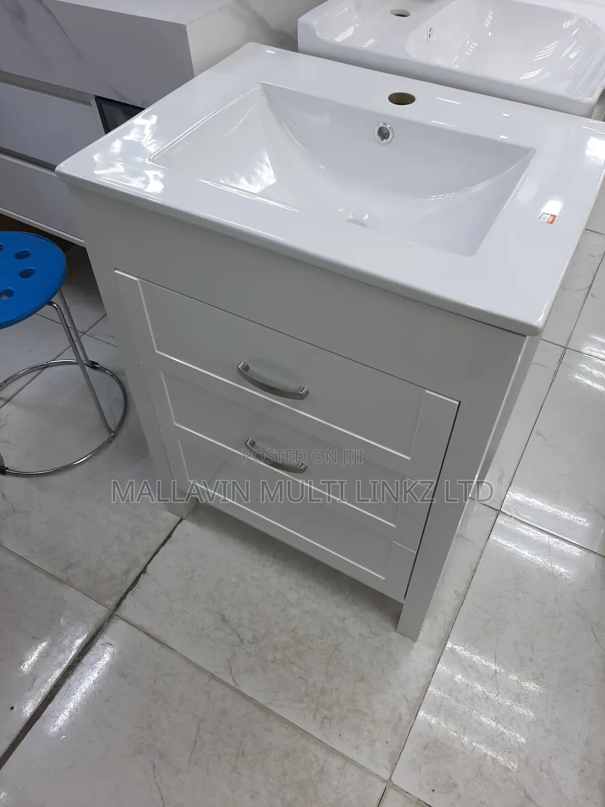 Bathroom Cabinets Basin