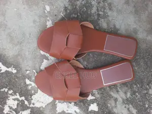New Piece Chic Slippers
