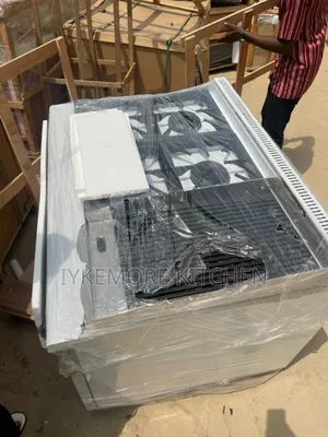 4 Burner Gas Cooker and Gas Griddle
