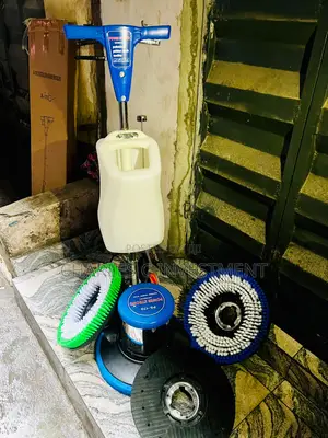 Floor Scrubber Machine