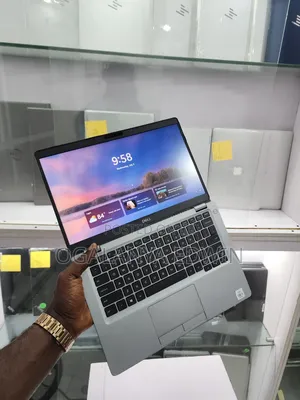 Laptop Dell Latitude 5310 8GB Intel Core I5 SSD 256GB