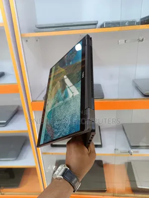Laptop Dell Latitude 7390 16GB Intel Core I7 SSD 256GB