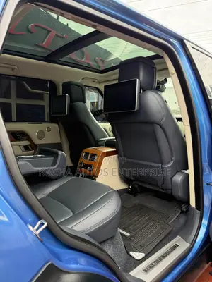 Land Rover Range Rover Vogue 2018 Blue