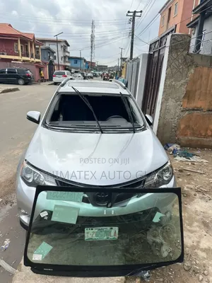 Toyota Rav4 2014 Windscreen Glass We Deliver Fix